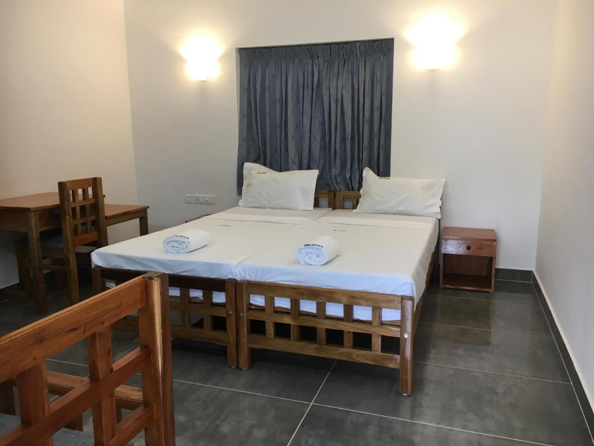 Aloha Homestay Varkala Buitenkant foto