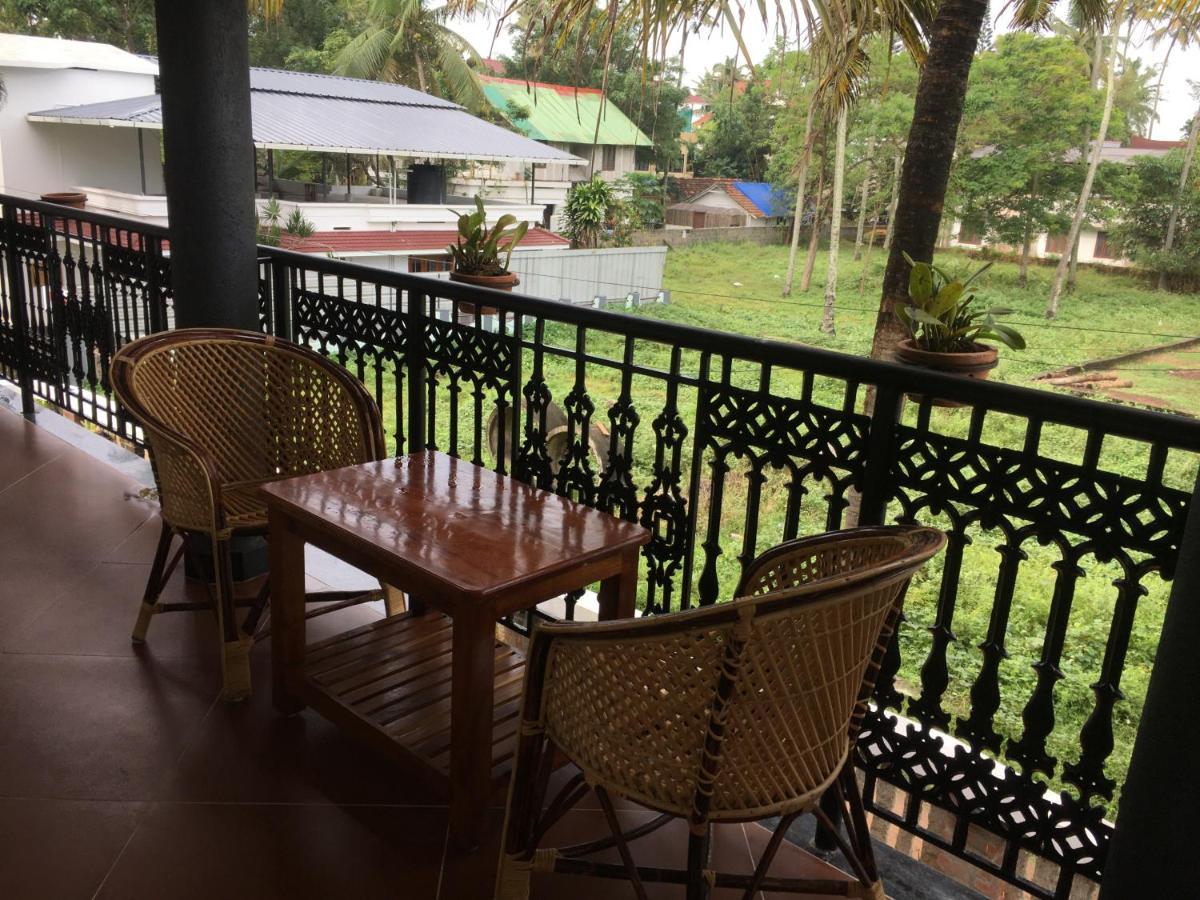 Aloha Homestay Varkala Buitenkant foto