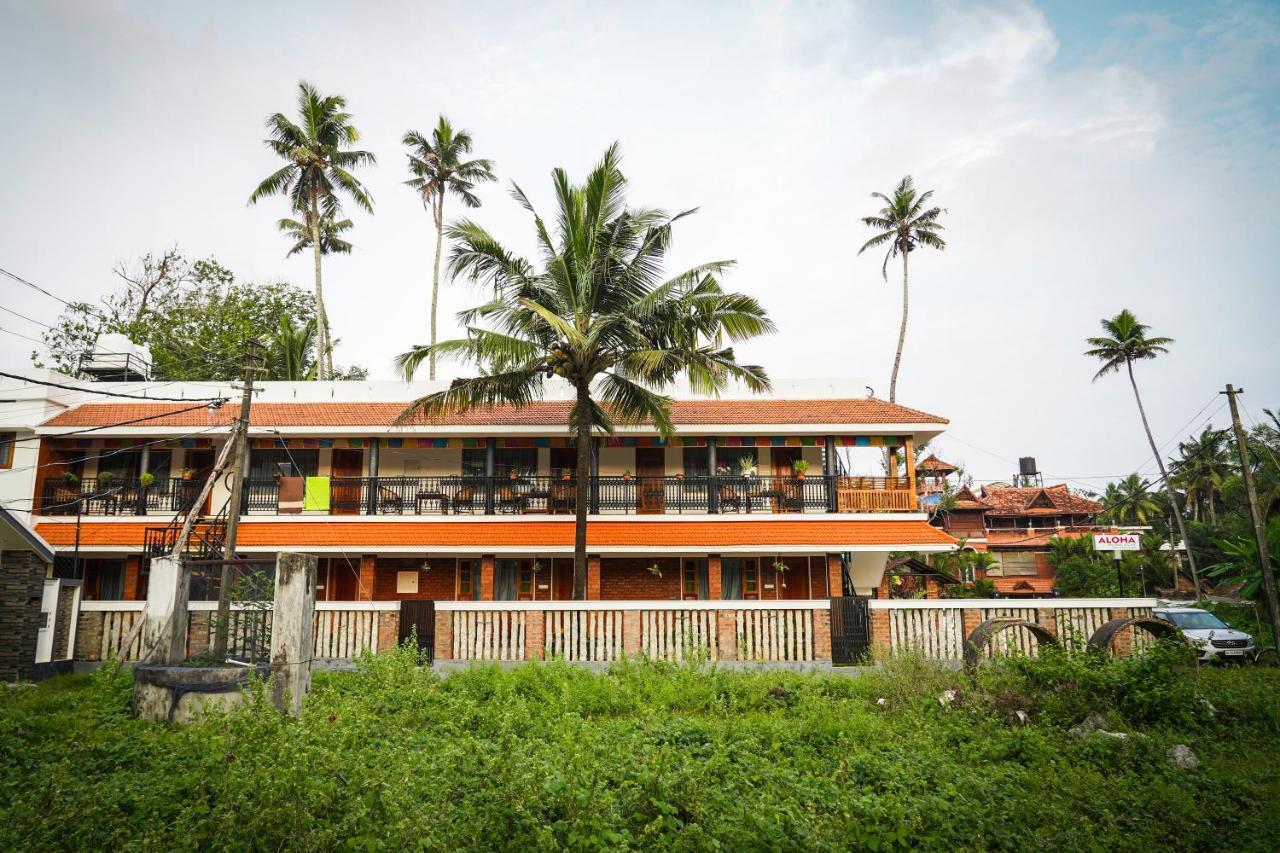 Aloha Homestay Varkala Buitenkant foto