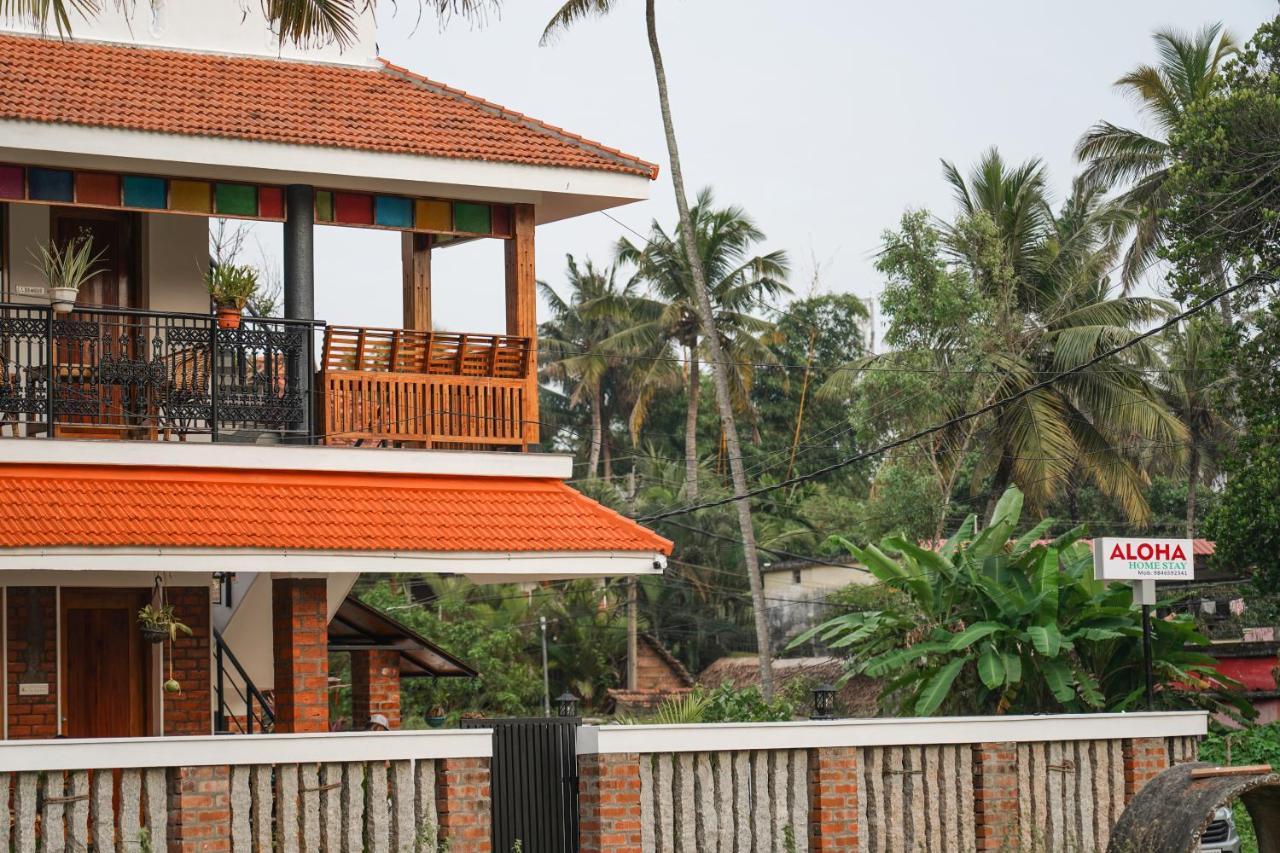 Aloha Homestay Varkala Buitenkant foto