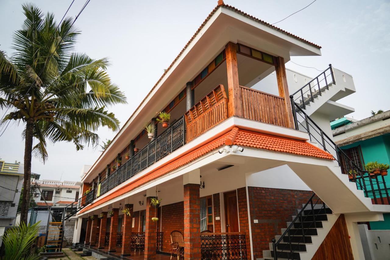 Aloha Homestay Varkala Buitenkant foto